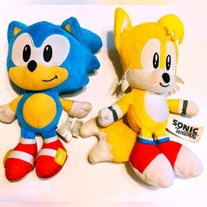 Jakks Pacific Sega Sonic the Hedgehog Set Of 2 “Sonic” & “Tails” 9" Plush- 2021